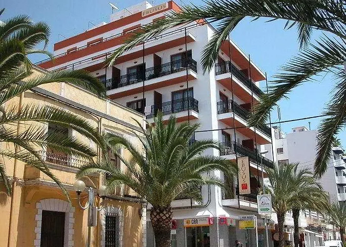 Ebusus סנטה אאולריה דס ריו