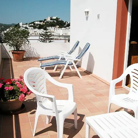 Apartament Ebusus *