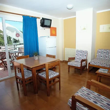 Ebusus Apartman Santa Eularia des Riu